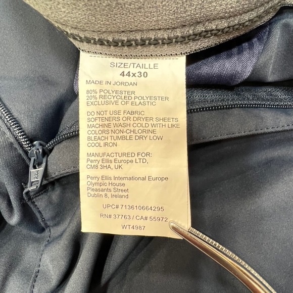 Ben Hogan Mens Dress Pants Size 44x30 Flat Front Navy Polyester Blend Golf - Picture 3 of 10